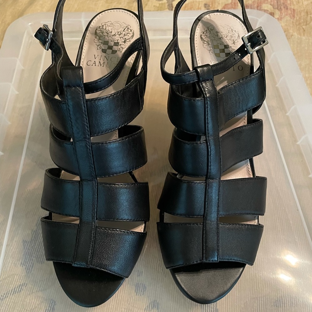 Vince Camuto black leather sandal with heel